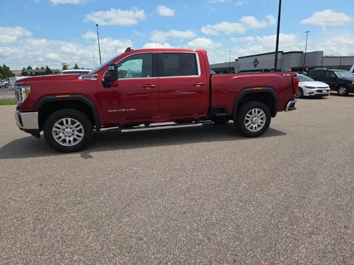 Cayenne Red Tintcoat 2021 GMC Sierra 2500 SLE