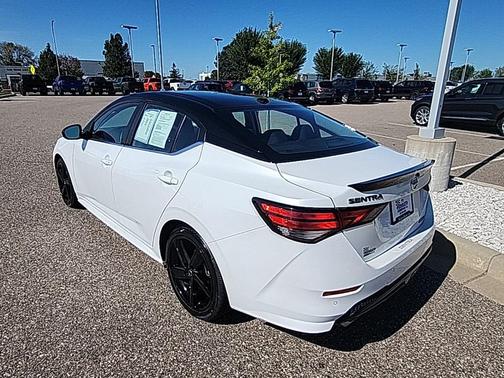 2022 Nissan Sentra SR