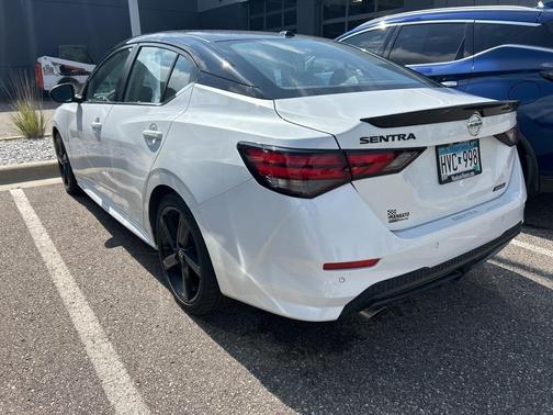 2022 Nissan Sentra SR