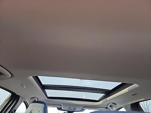 2025 Nissan ARIYA PLATINUM+