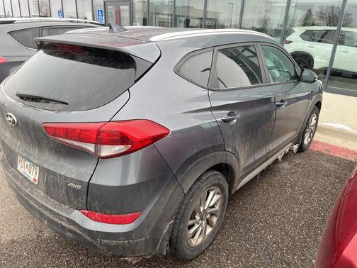 2017 Hyundai TUCSON SE Plus