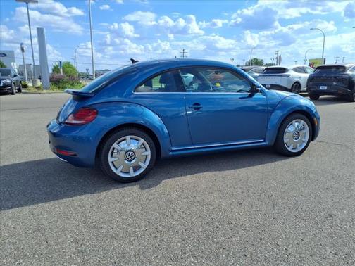 2019 Volkswagen Beetle 2.0T SE