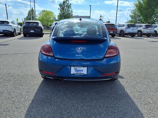2019 Volkswagen Beetle 2.0T SE