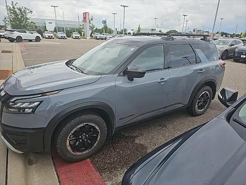 2024 Nissan Pathfinder Rock Creek 4WD