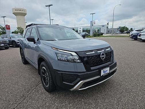 2024 Nissan Pathfinder Rock Creek 4WD
