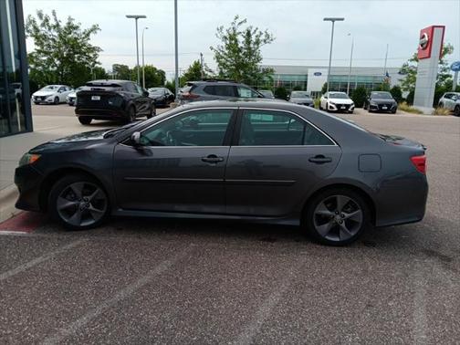 2014 Toyota Camry SE Sport