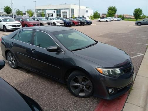 2014 Toyota Camry SE Sport