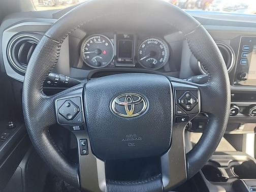 Blazing Blue Pearl 2016 Toyota Tacoma TRD Off Road