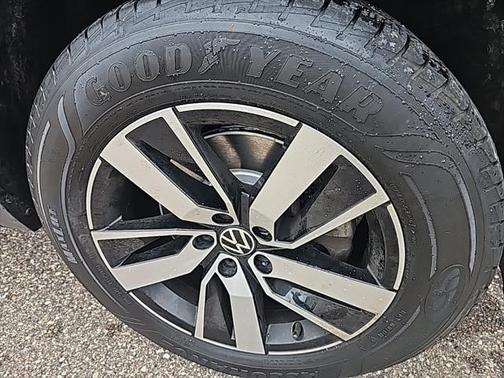 2021 Volkswagen Atlas 2.0T SE