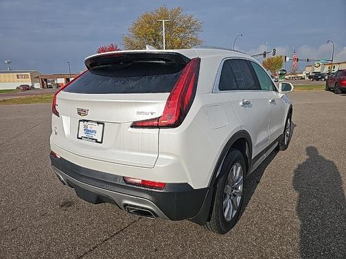 2020 Cadillac XT4 Premium Luxury