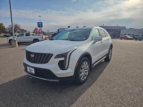 2020 Cadillac XT4 Premium Luxury