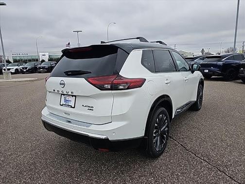 2025 Nissan Rogue Platinum