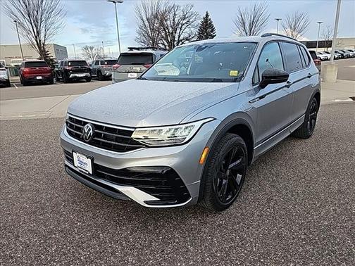 2024 Volkswagen Tiguan 2.0T SE R-Line Black 4MOTION