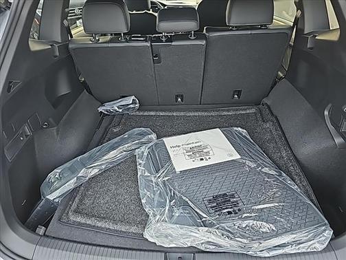 2024 Volkswagen Tiguan 2.0T SE R-Line Black 4MOTION