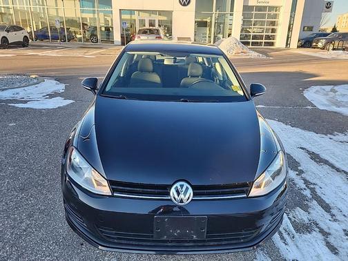 2017 Volkswagen Golf TSI S 4-Door
