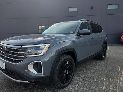 2026 Volkswagen Atlas 2.0T SE w/Technology 4MOTION