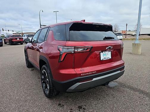 Radiant Red 2026 Chevrolet Equinox 1LT