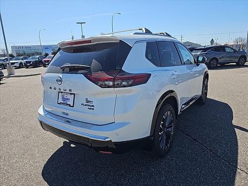 2025 Nissan Rogue Platinum