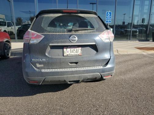 2015 Nissan Rogue S