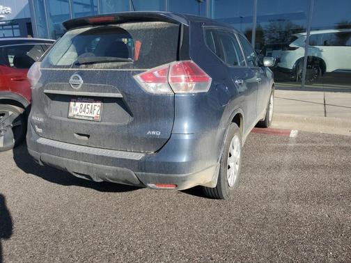 2015 Nissan Rogue S