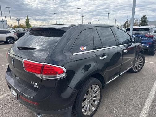 2011 Lincoln MKX Base