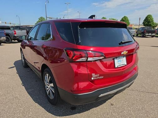 Radiant Red 2024 Chevrolet Equinox 1LT