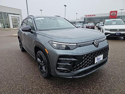 2025 Volkswagen Tiguan 2.0T SE R-Line Black 4MOTION