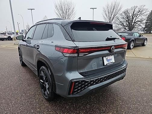 2025 Volkswagen Tiguan 2.0T SE R-Line Black 4MOTION