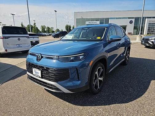 2025 Volkswagen Tiguan 2.0T SE 4MOTION