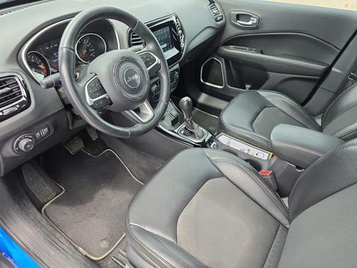 Laser Blue 2019 Jeep Compass Latitude
