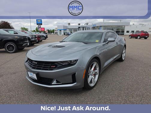 Sharkskin Metallic 2023 Chevrolet Camaro RWD Coupe LT1