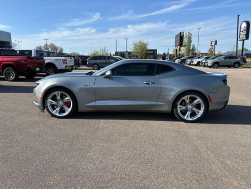 Sharkskin Metallic 2023 Chevrolet Camaro RWD Coupe LT1