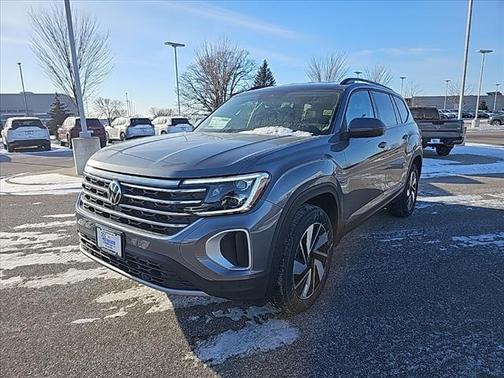 2025 Volkswagen Atlas 2.0T SE w/Technology 4MOTION