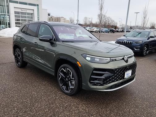 2026 Volkswagen Tiguan 2.0T SEL R-Line 4MOTION