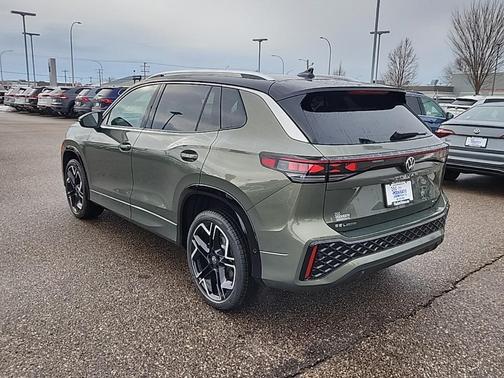 2026 Volkswagen Tiguan 2.0T SEL R-Line 4MOTION