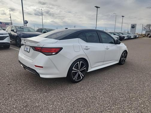 2021 Nissan Sentra SR