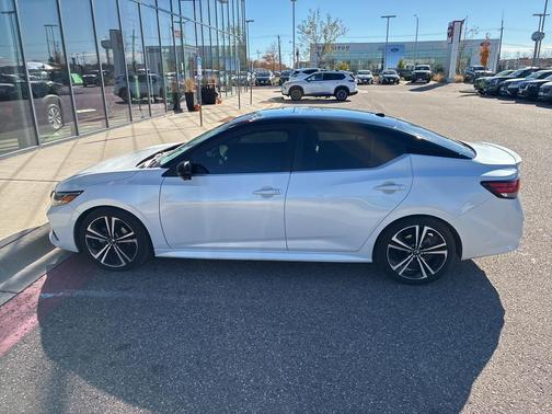 2021 Nissan Sentra SR