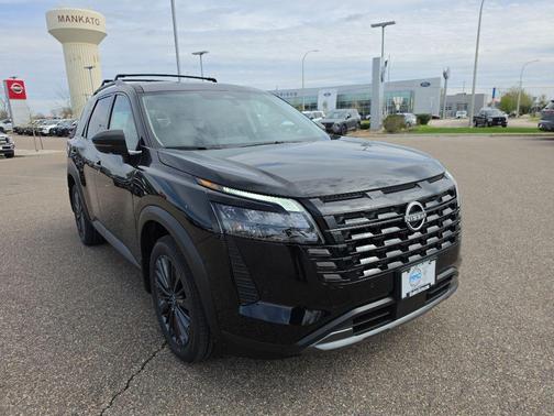 Super Black 2026 Nissan Pathfinder SL