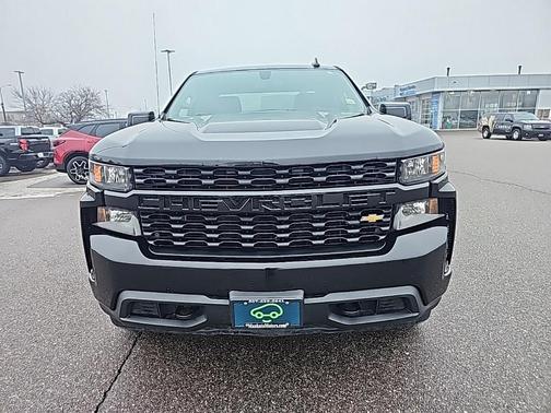 2020 Chevrolet Silverado 1500 Custom