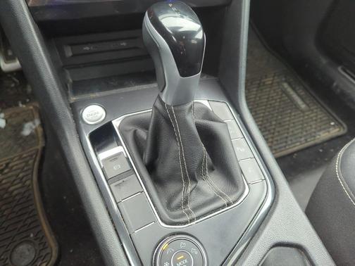 2023 Volkswagen Tiguan 2.0T SEL R-Line 4MOTION