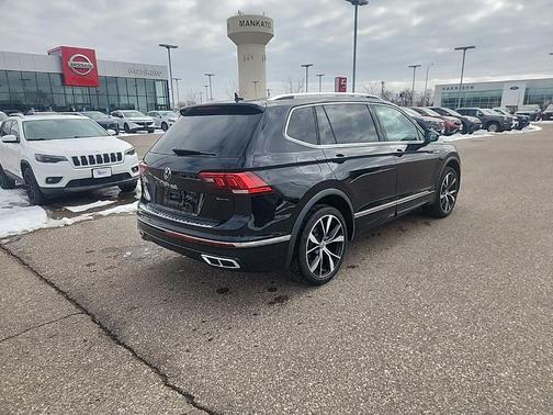 2023 Volkswagen Tiguan 2.0T SEL R-Line 4MOTION