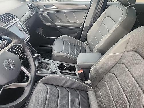 2023 Volkswagen Tiguan 2.0T SEL R-Line 4MOTION