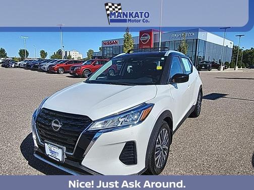 2023 Nissan Kicks SV