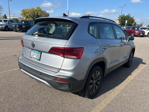 2023 Volkswagen Taos 1.5T S