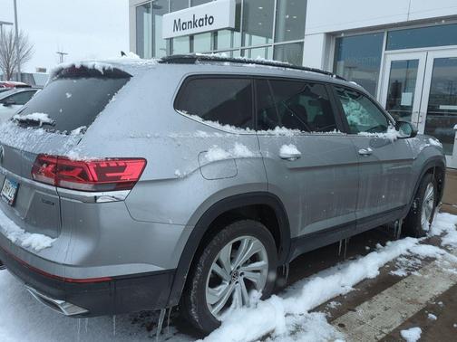 2023 Volkswagen Atlas 3.6L SE w/Technology