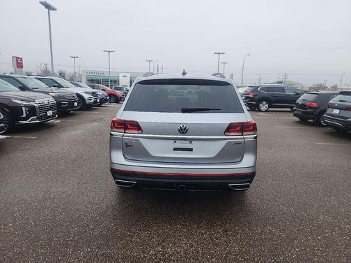 2023 Volkswagen Atlas 3.6L SE w/Technology