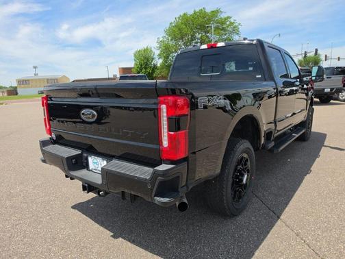 Agate Black Metallic 2026 Ford F-350 Lariat