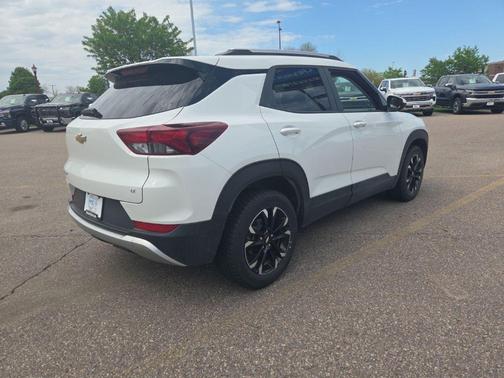 Summit White 2023 Chevrolet Trailblazer LT