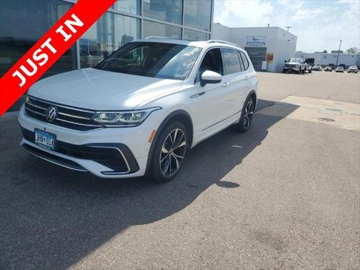 2022 Volkswagen Tiguan 2.0T SEL R-Line 4MOTION
