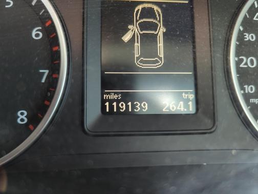 2011 Volkswagen Tiguan SEL